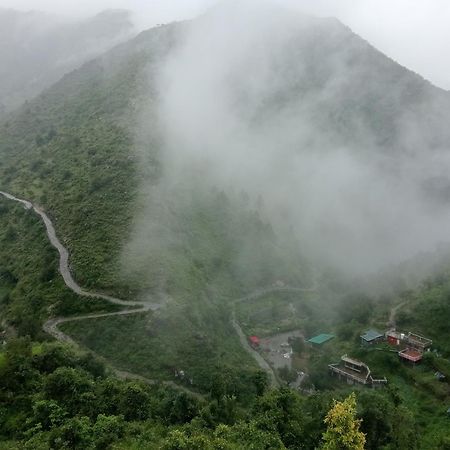 Icebergs Mussoorie - A Boutique Stay And 24 Hrs Roof Top Cafe Exterior foto