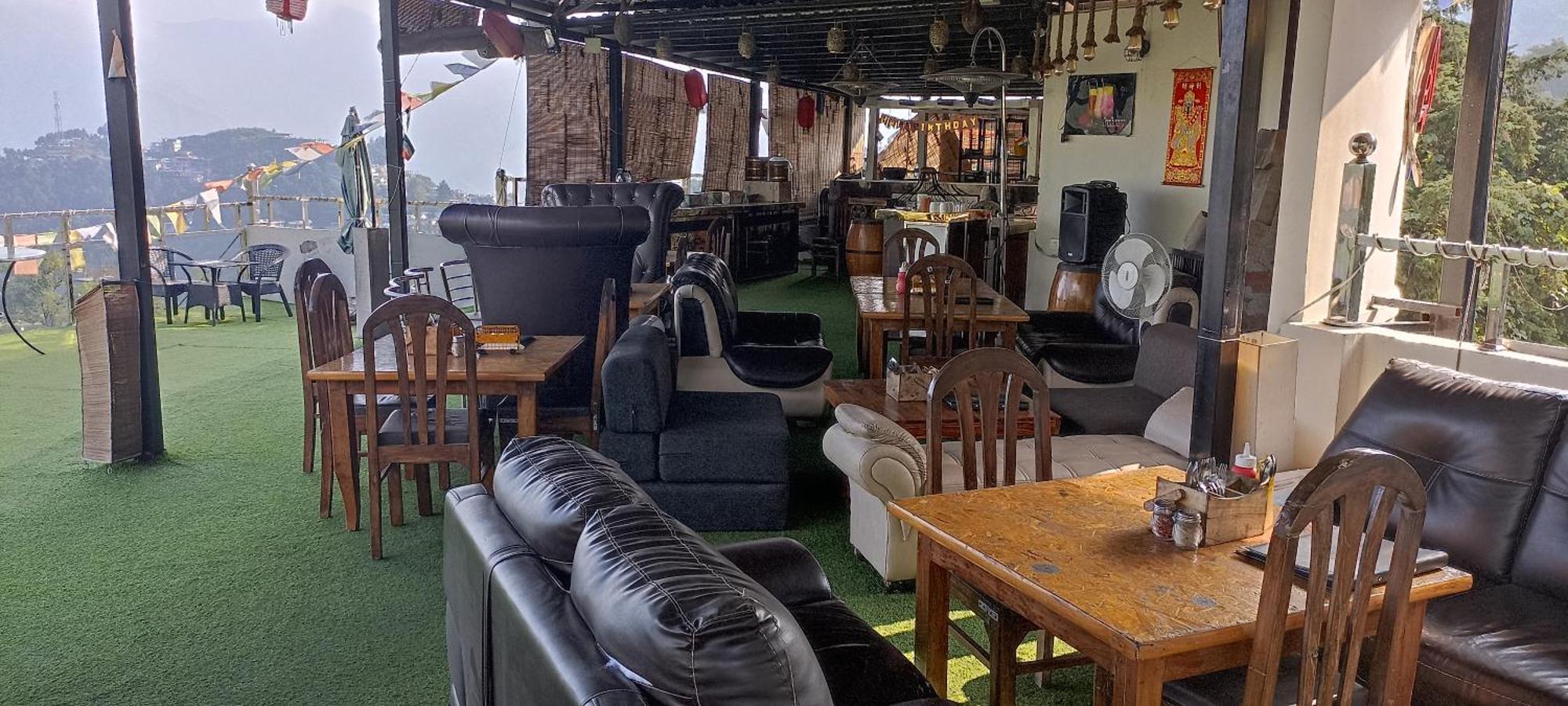 Icebergs Mussoorie - A Boutique Stay And 24 Hrs Roof Top Cafe Exterior foto